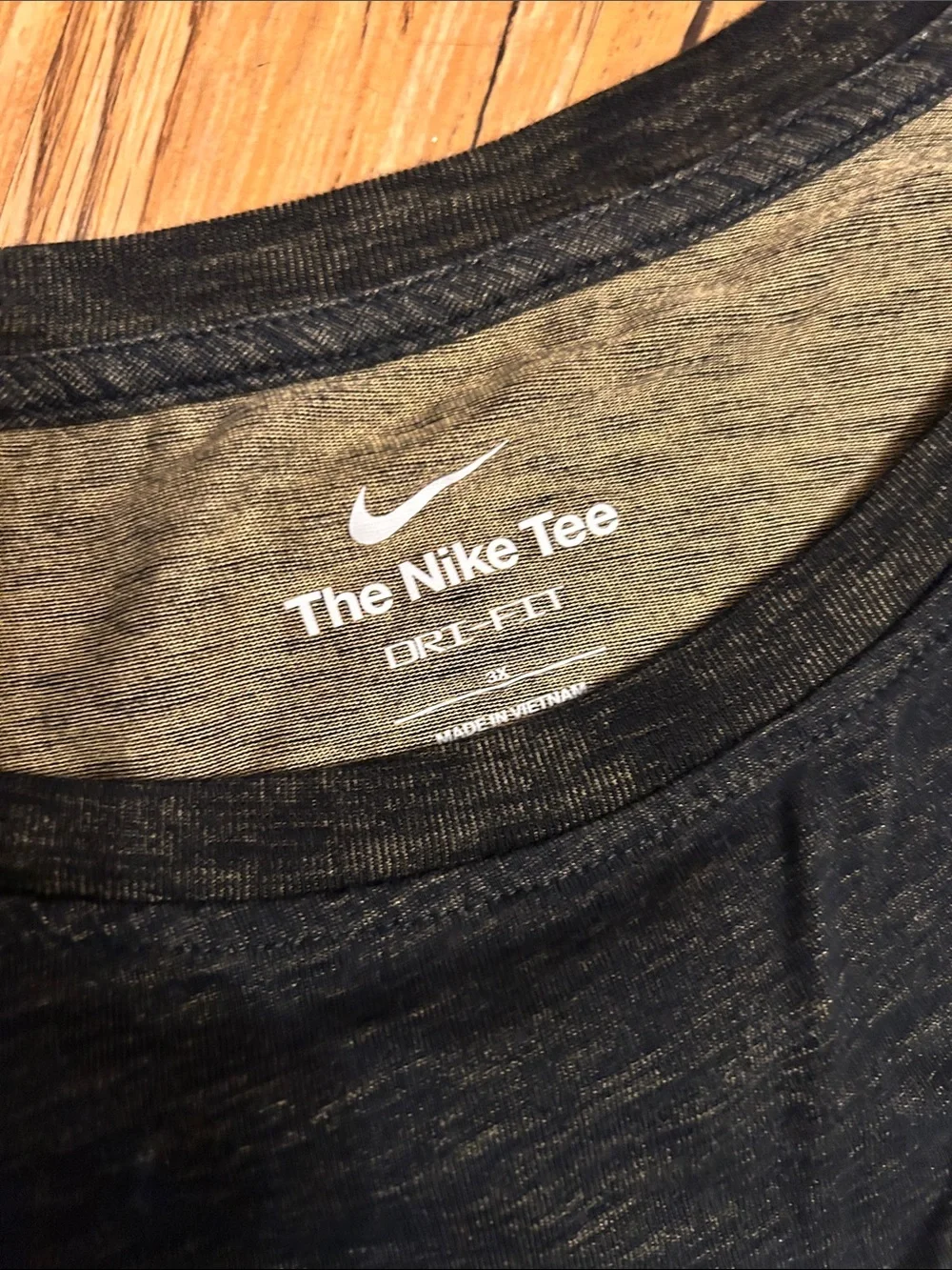 Nike Women’s Tank Top Black/Gold Size 3X